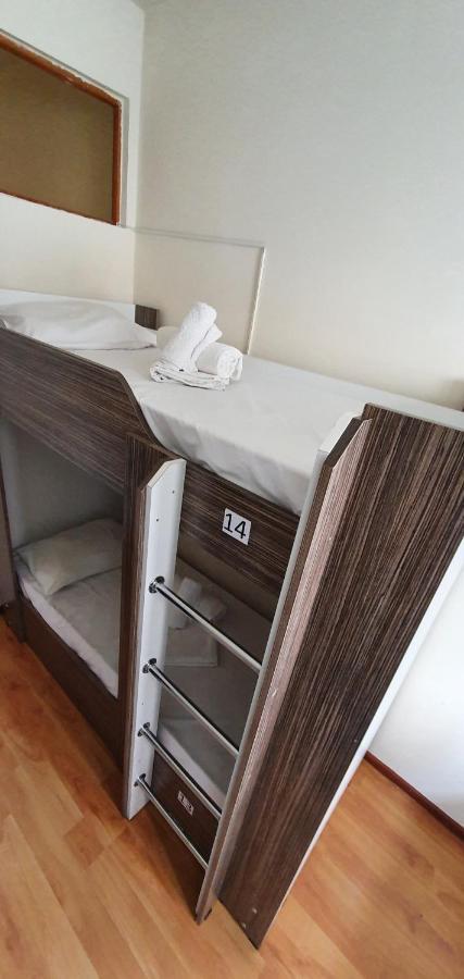 Tempus Hotel-Hostel Erywań Zewnętrze zdjęcie